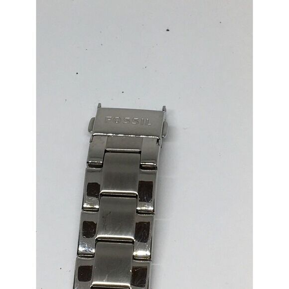 Fossil Watch Partial Band Bracelet Parts Links 18mm Poor Condition Lug 10mm T754 - Picture 2 of 8